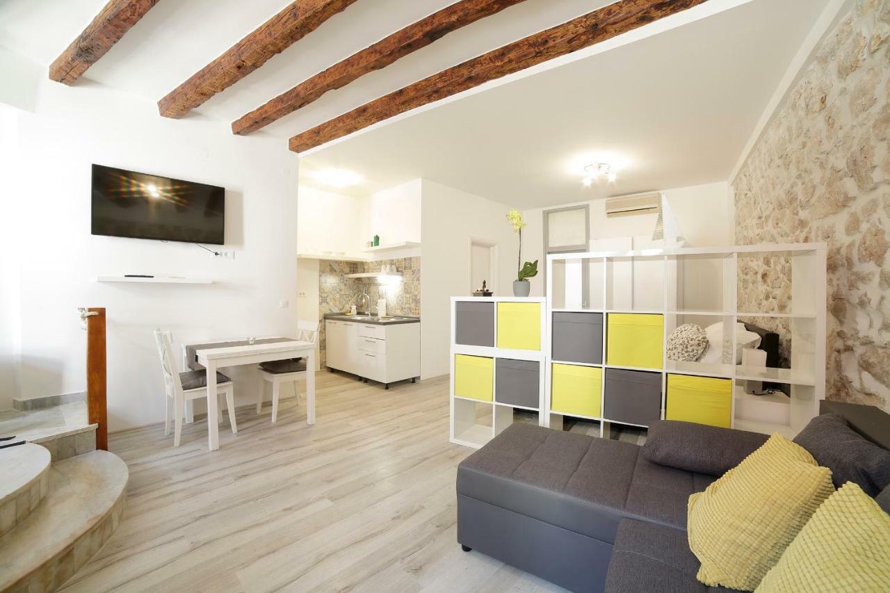 Zen Studio In Center Of Rovinj Exterior photo